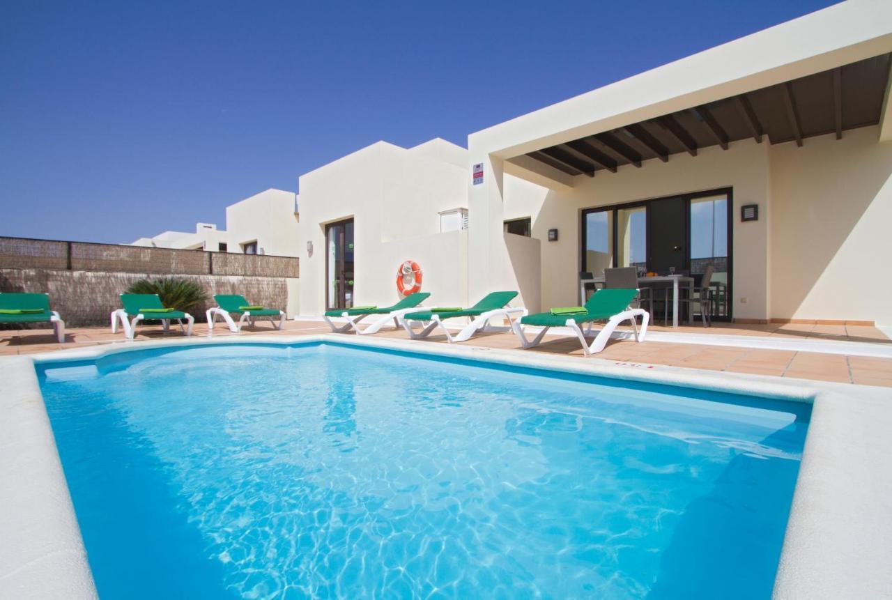 Ereza Villas Las Buganvillas Playa Blanca  Esterno foto